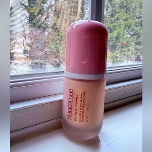 ONE/SIZE B12 Base Primer in Pink and Cream